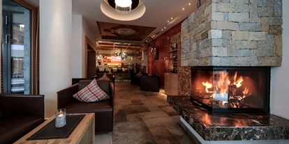Hotels an der Piste - PLZ 6561 (Österreich) - Panorama Lounge  - Hotel Tirol****alpin spa Ischgl 