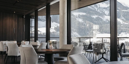 Hotels an der Piste - Skiverleih - deck7 Restaurant - Haven Mountain Retreat