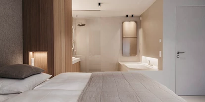 Hotels an der Piste - Skiverleih - Zimmer mit angrenzenden Badezimmer  - Haven Mountain Retreat