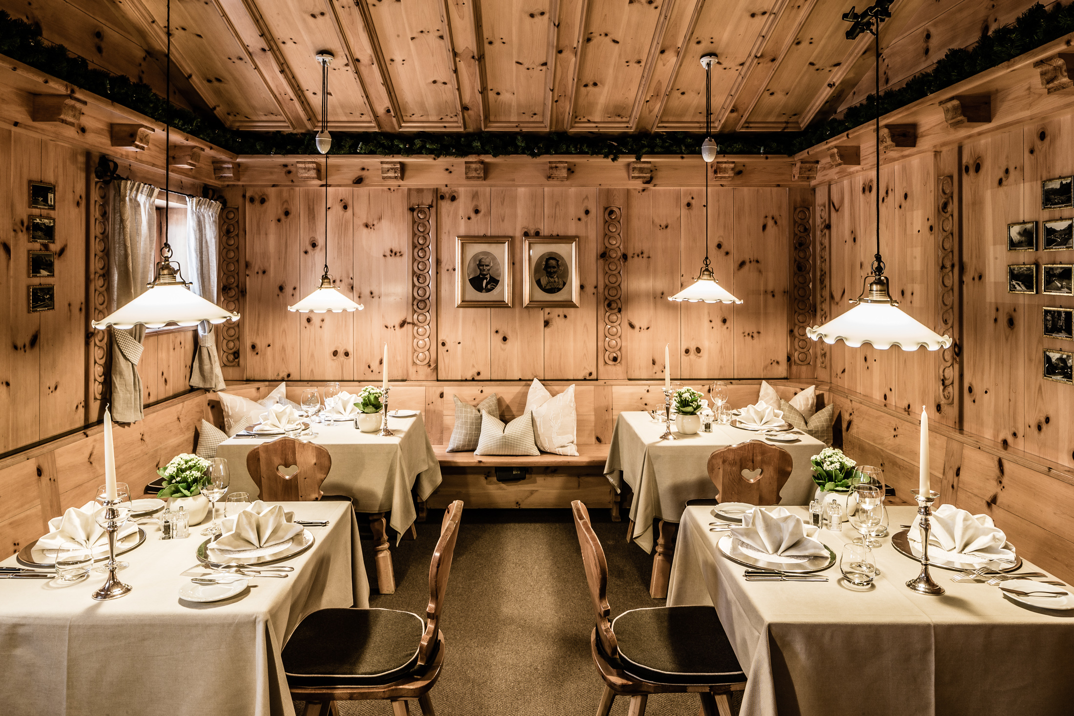 Skihotel: Hotel Alpenroyal