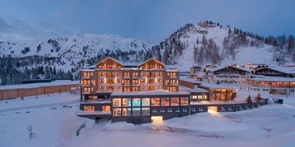 Hotels an der Piste - Skiverleih - Hotelanlage - das Tauernherz