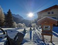 Skihotel: Herzlich Willkommen bei uns am Valrunzhof! - Valrunzhof direkt am Seilbahncenter 