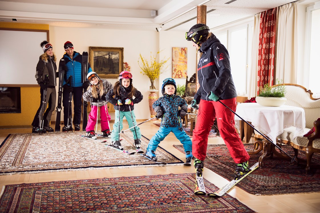 Skihotel: Refugium mit Skifahrern - Hotel Arlberghaus