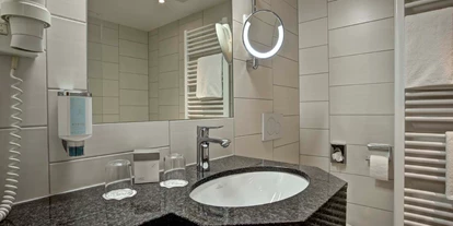 Hotels an der Piste - PLZ 6881 (Österreich) - Badezimmer - Hotel Gemma - Erwachsenen Hotel