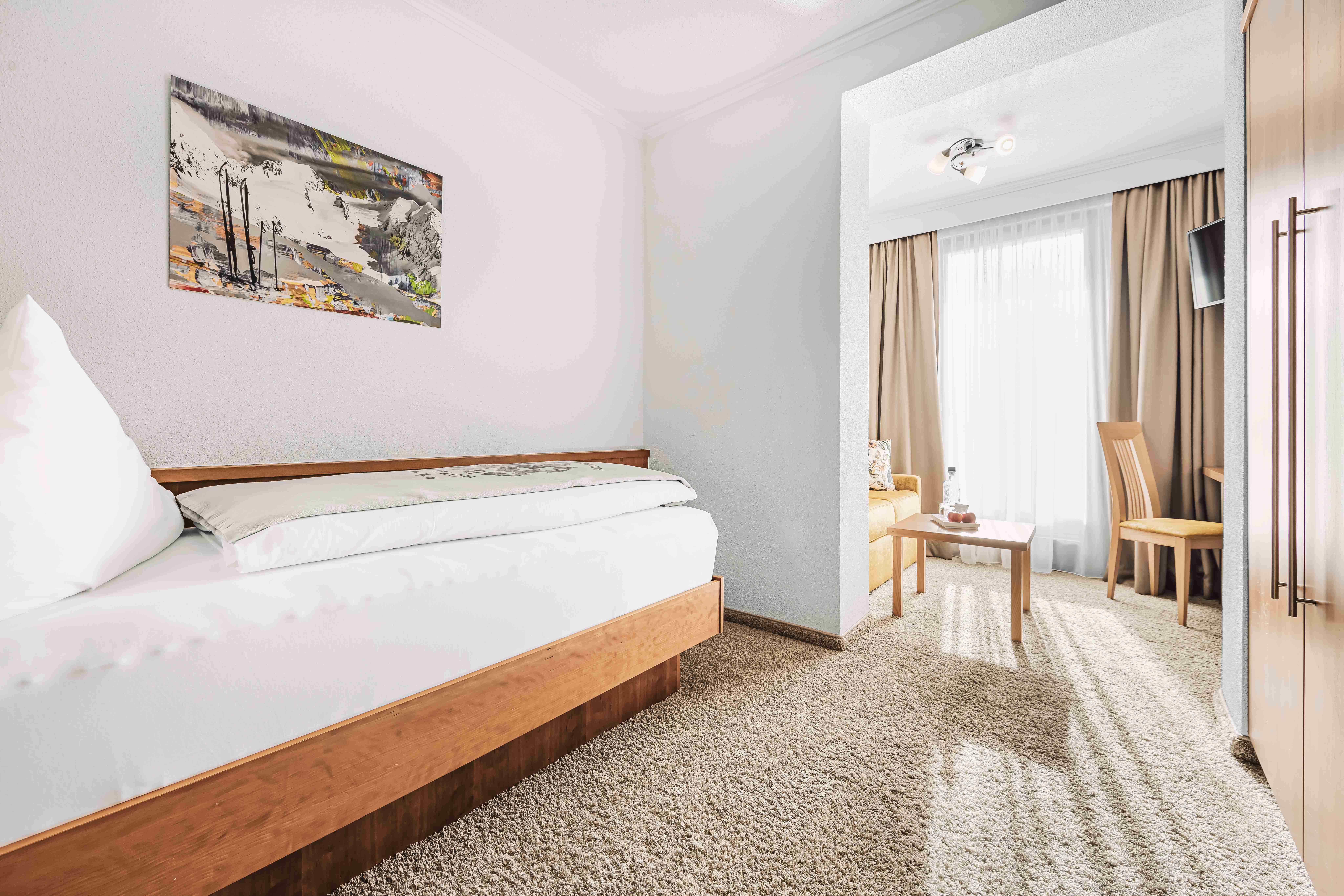 SKI | GOLF | WELLNESS Hotel Riml  Zimmerkategorien Einzelzimmer Süd