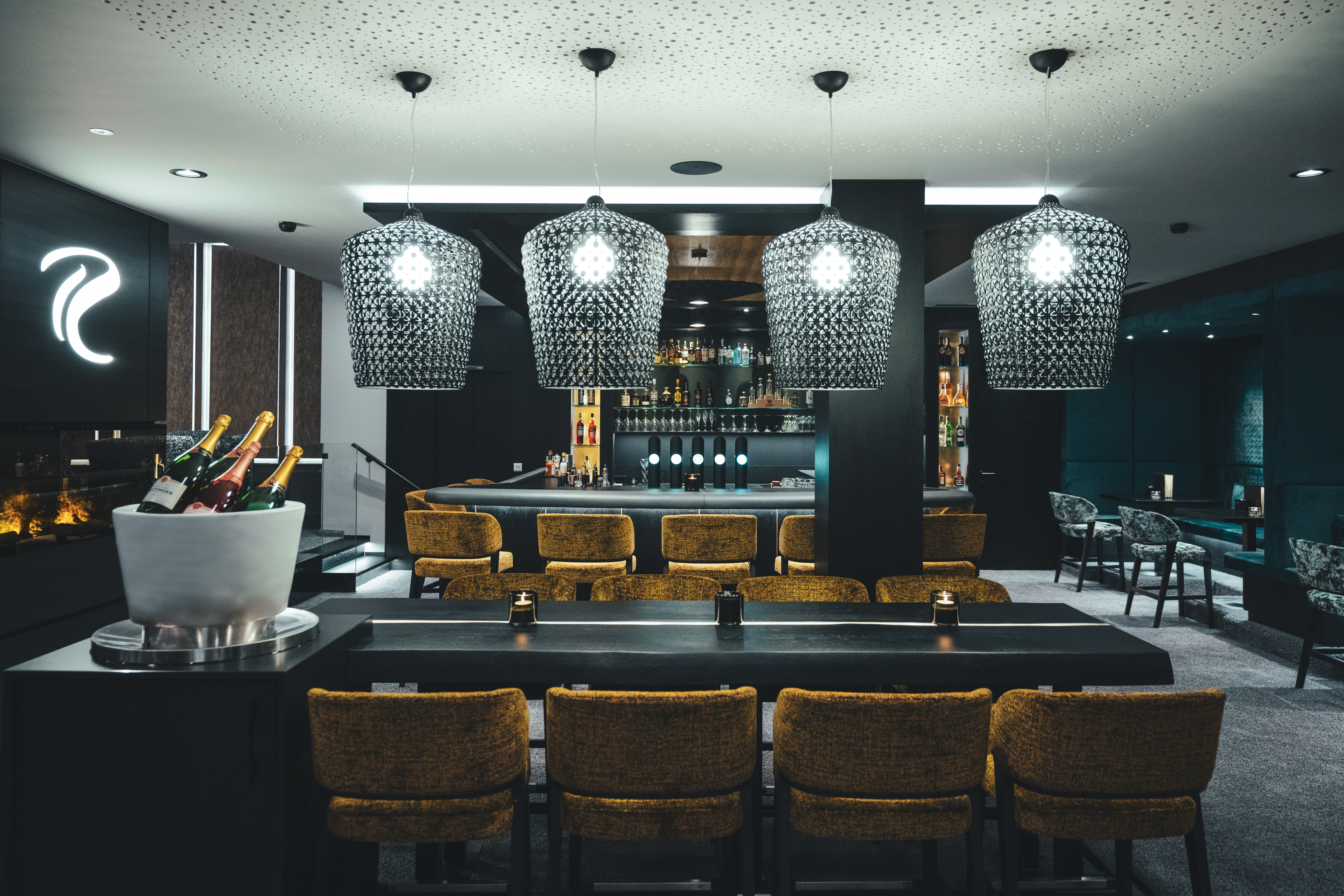 Skihotel: Blue Birdie Bar - Riml – DAS RESORT in Hochgurgl - Kulinarik | Restaurant