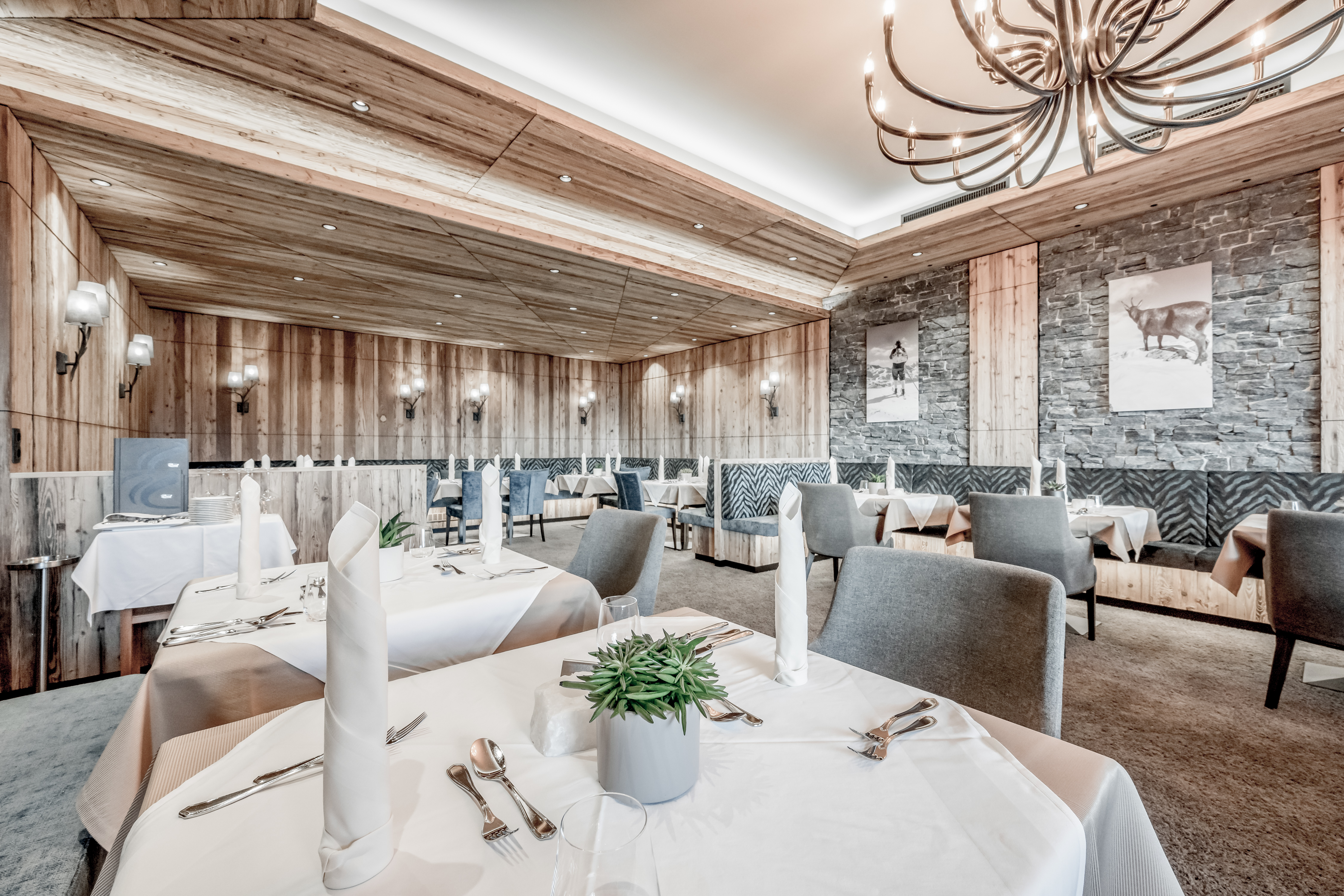 Skihotel: Bergkristallstube - SKI | GOLF | WELLNESS Hotel Riml  - Kulinarik | Restaurant