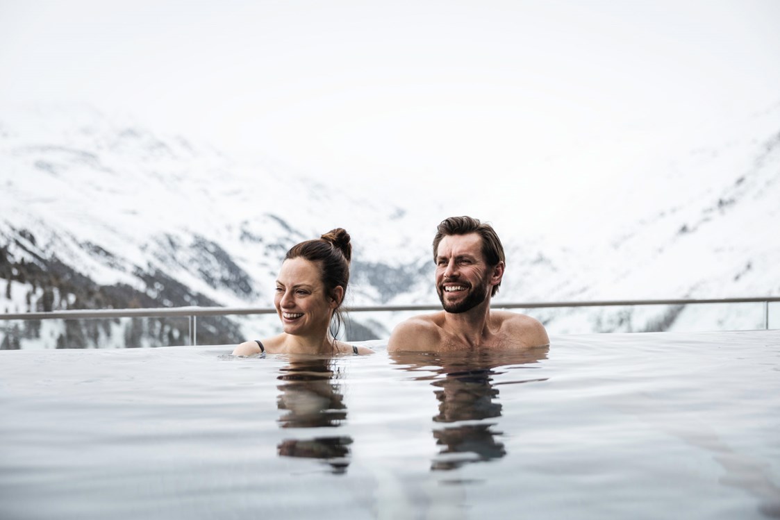 Skihotel: Außenpool  - Ski- & Wellnessresort Hotel Riml