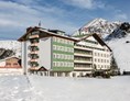 Skihotel: Aussenansicht Tag - Hotel Edelweiss