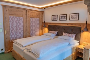 Skihotel: Doppelzimmer mit Boxspringbett - Hotel Ulli