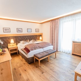 Skihotel: Doppelzimmer Classic mit Parkett - Hotel Ulli