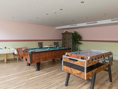 Hotels an der Piste - Mellau - Spieleraum
Der Ort bei uns für eine gemütlichen und spaßigen Spieleabend oder Tag mit ihren liebsten.
 - Hotel Anemone