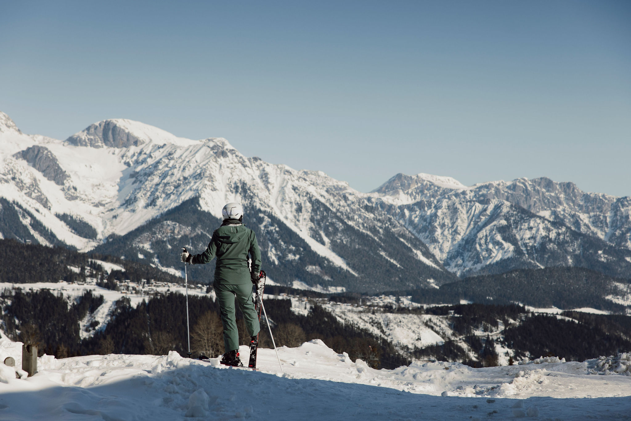 Hotels an der Piste - Preisniveau: günstig - Österreich - Starten Sie direkt vor dem Hotel in die 4-Berge-Skischaukel Schladming Dachstein ein. - Hotel Waldfrieden