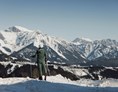 Skihotel: Starten Sie direkt vor dem Hotel in die 4-Berge-Skischaukel Schladming Dachstein ein. - Hotel Waldfrieden