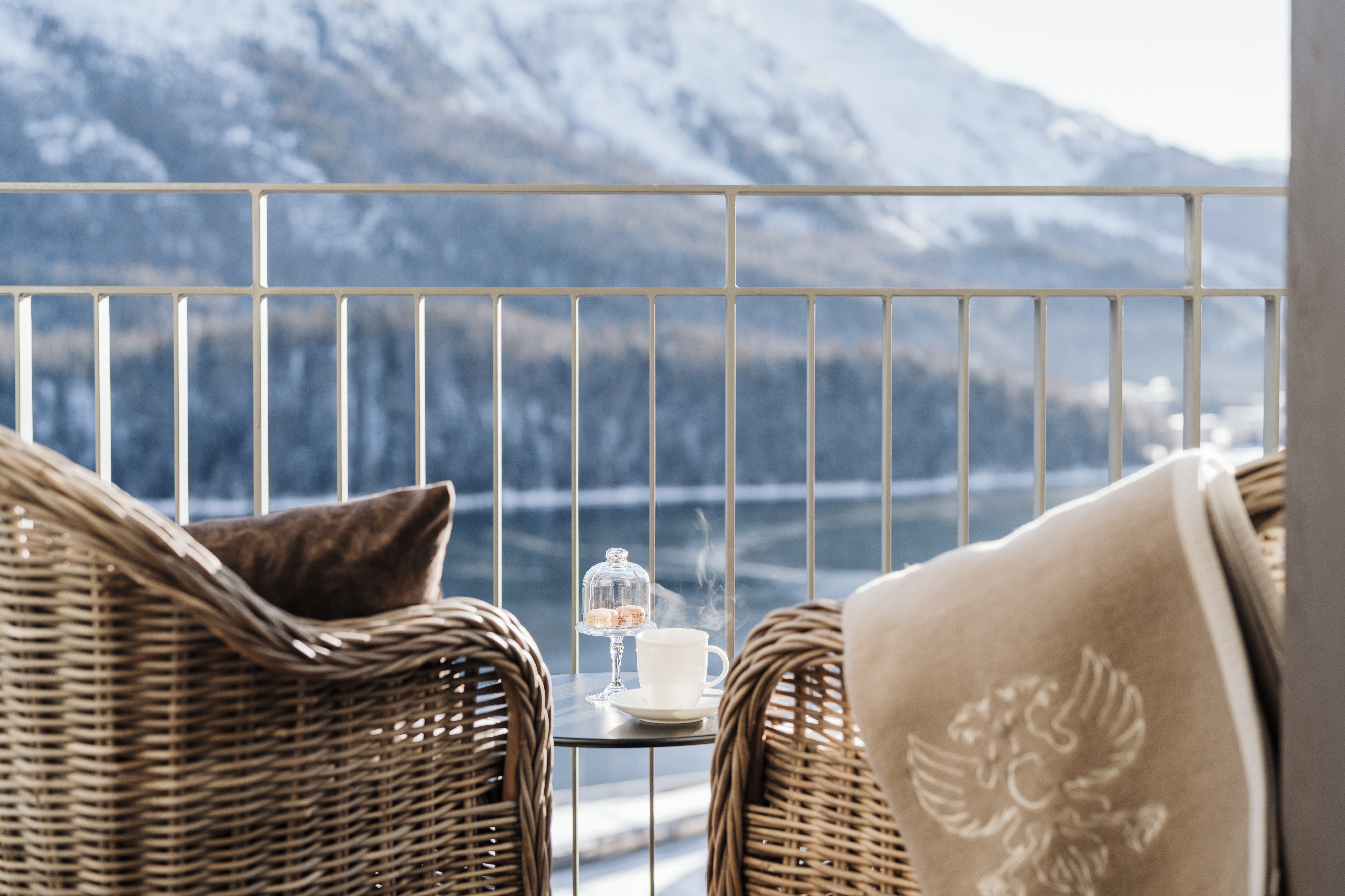 Hotels an der Piste - Sonnenterrasse - Engadin - View - Carlton Hotel St.Moritz