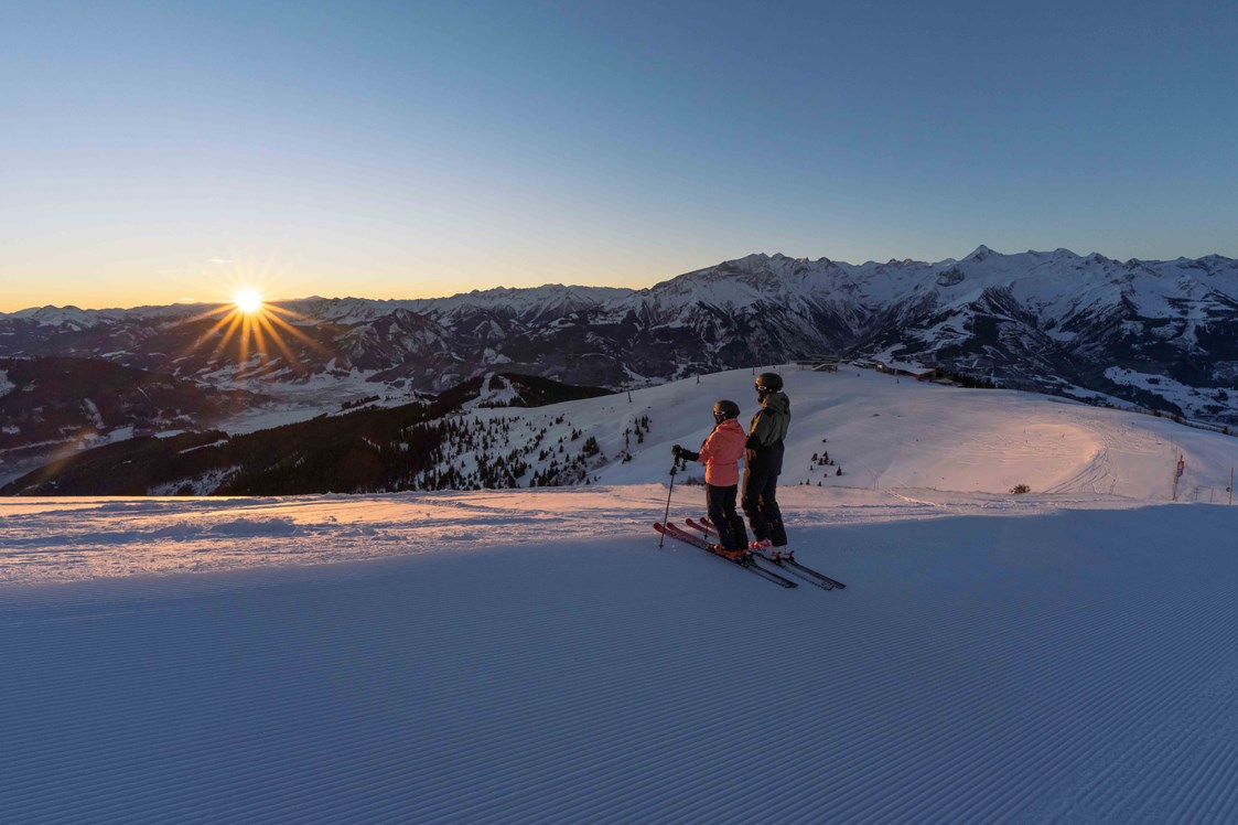 Skihotel: Skifahren auf der Schmittenhöhe in Zell am See - Hotel Sonnblick