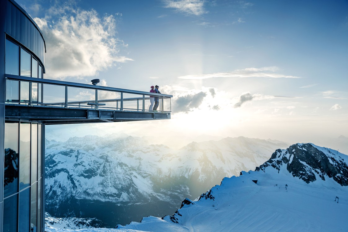 Skihotel: Aussichtsplattform am Kitzsteinhorn auf über 3.000 Meter  - Hotel Sonnblick