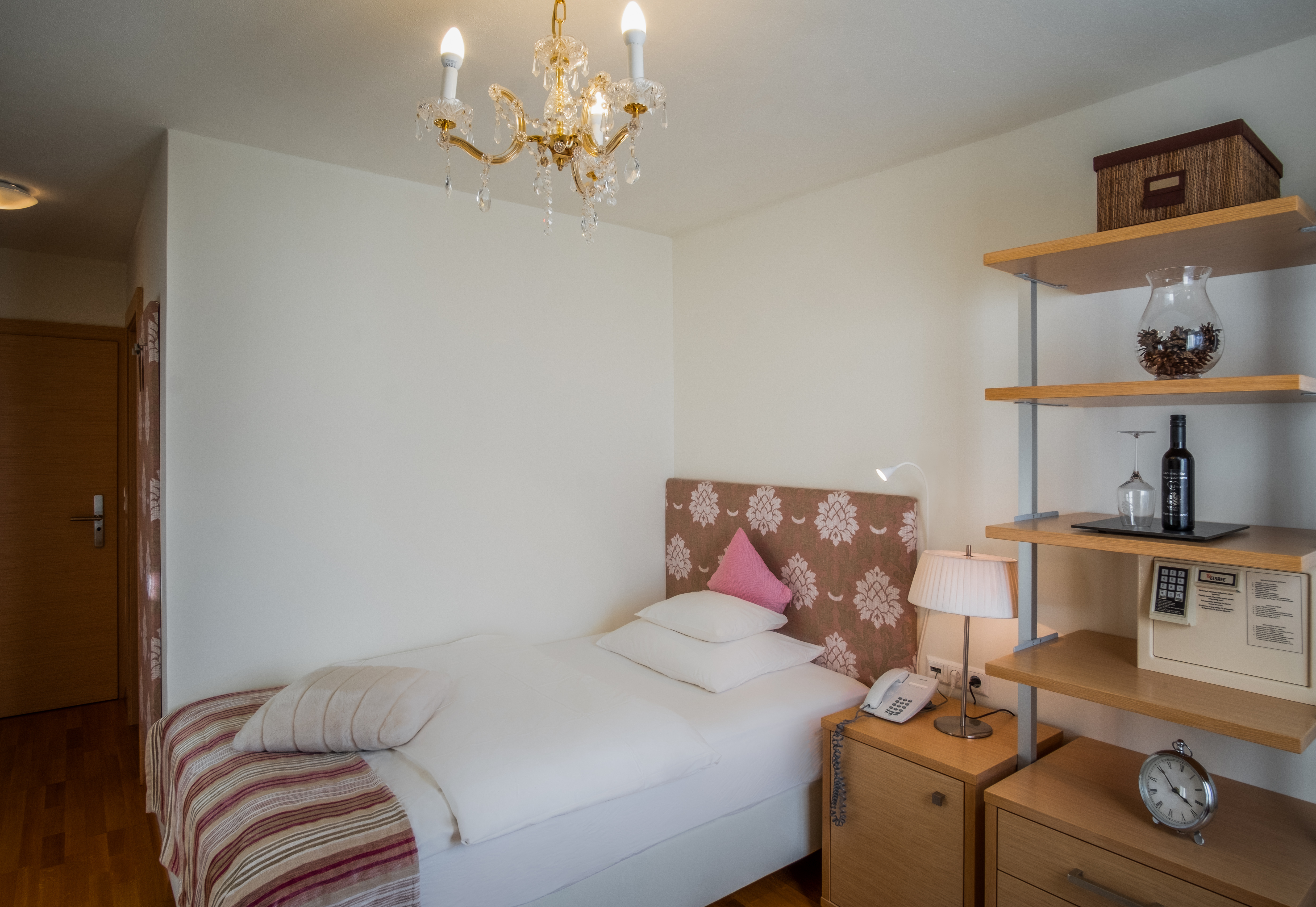 Hotel Bergkristall Zimmerkategorien Einzelzimmer mit Balkon