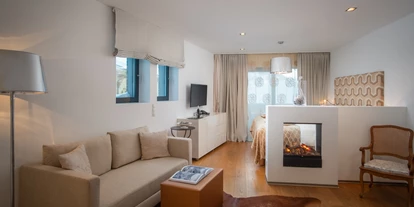 Hotels an der Piste - PLZ 6881 (Österreich) - Juniorsuite mit Wohn-Schlafraum - Hotel Bergkristall