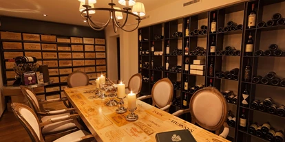 Hotels an der Piste - PLZ 6881 (Österreich) - Vinothek - Hotel Bergkristall