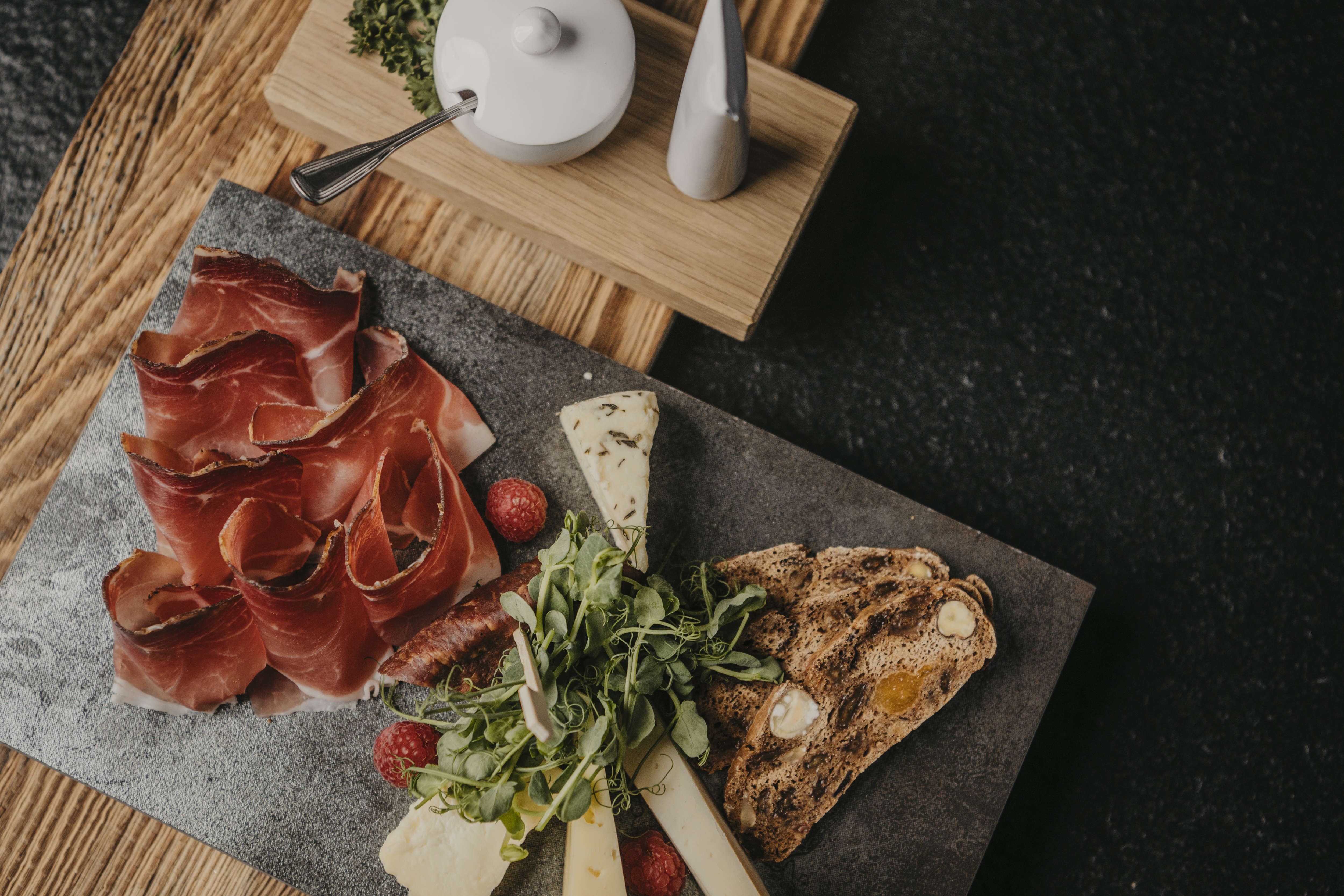 Skihotel: Abendgericht - Hotel Royal ***S