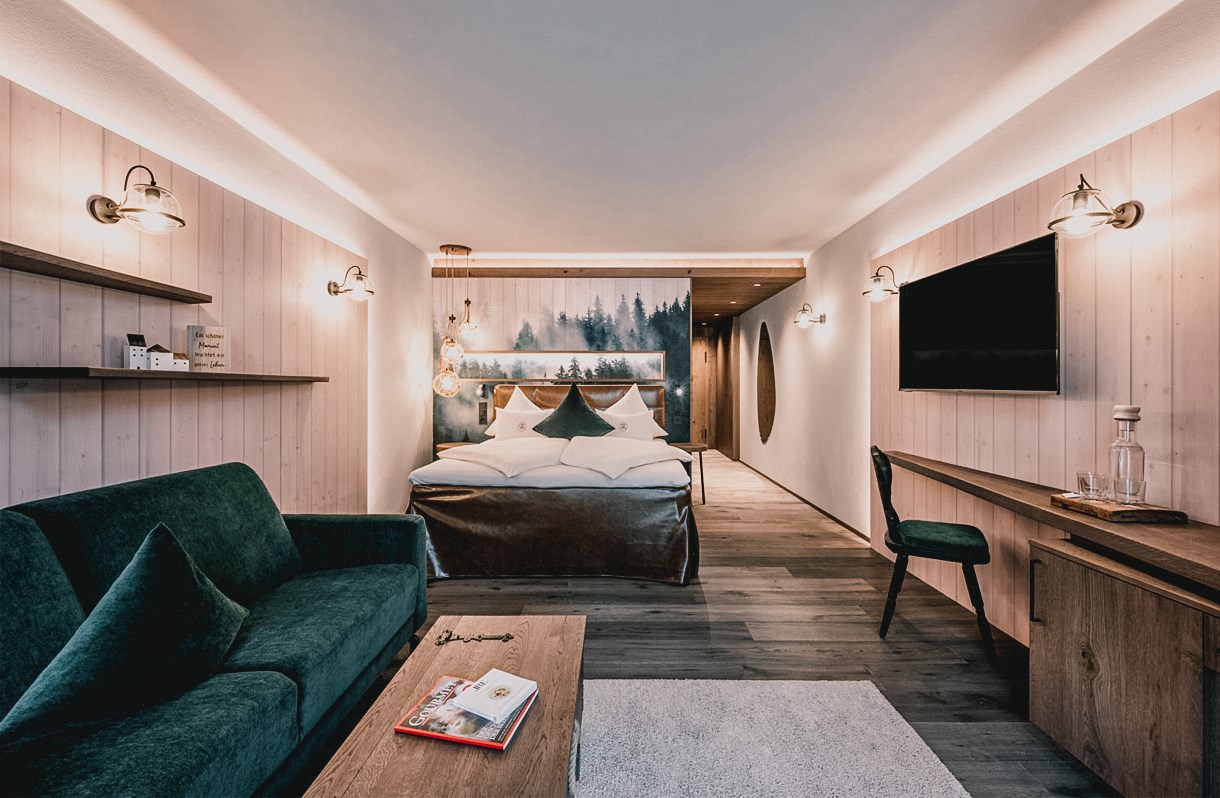 Good Life Resort die Riederalm ****S Zimmerkategorien Wohnkomfort-Doppelzimmer "Baumtraum"