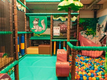 Hotels an der Piste - PLZ 6373 (Österreich) - Soft Play Anlage & Bällebad - Good Life Resort die Riederalm ****S