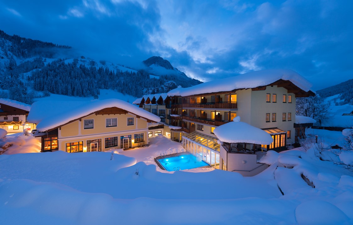 Skihotel: Hotel Winter - Hotel Guggenberger