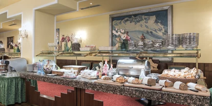 Hotels an der Piste - Sauna - Kappl (Kappl) - Frühstücksbuffet - Hotel Post