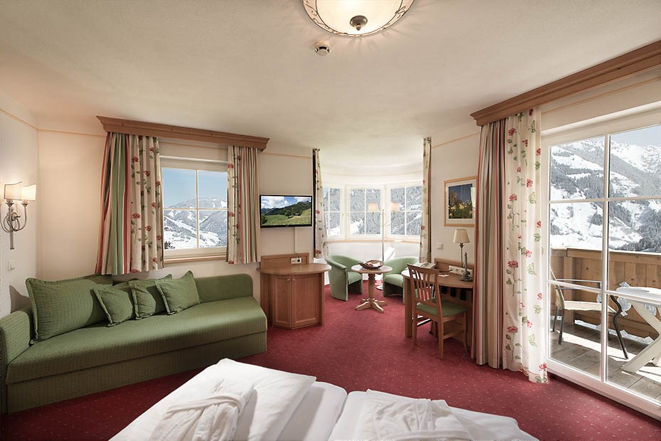 4* Hotel Bergzeit  Zimmerkategorien Panoramazimmer Sonnblick
