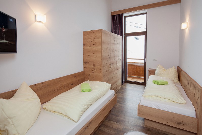 Hochzeiger Haus Zimmerkategorien Large