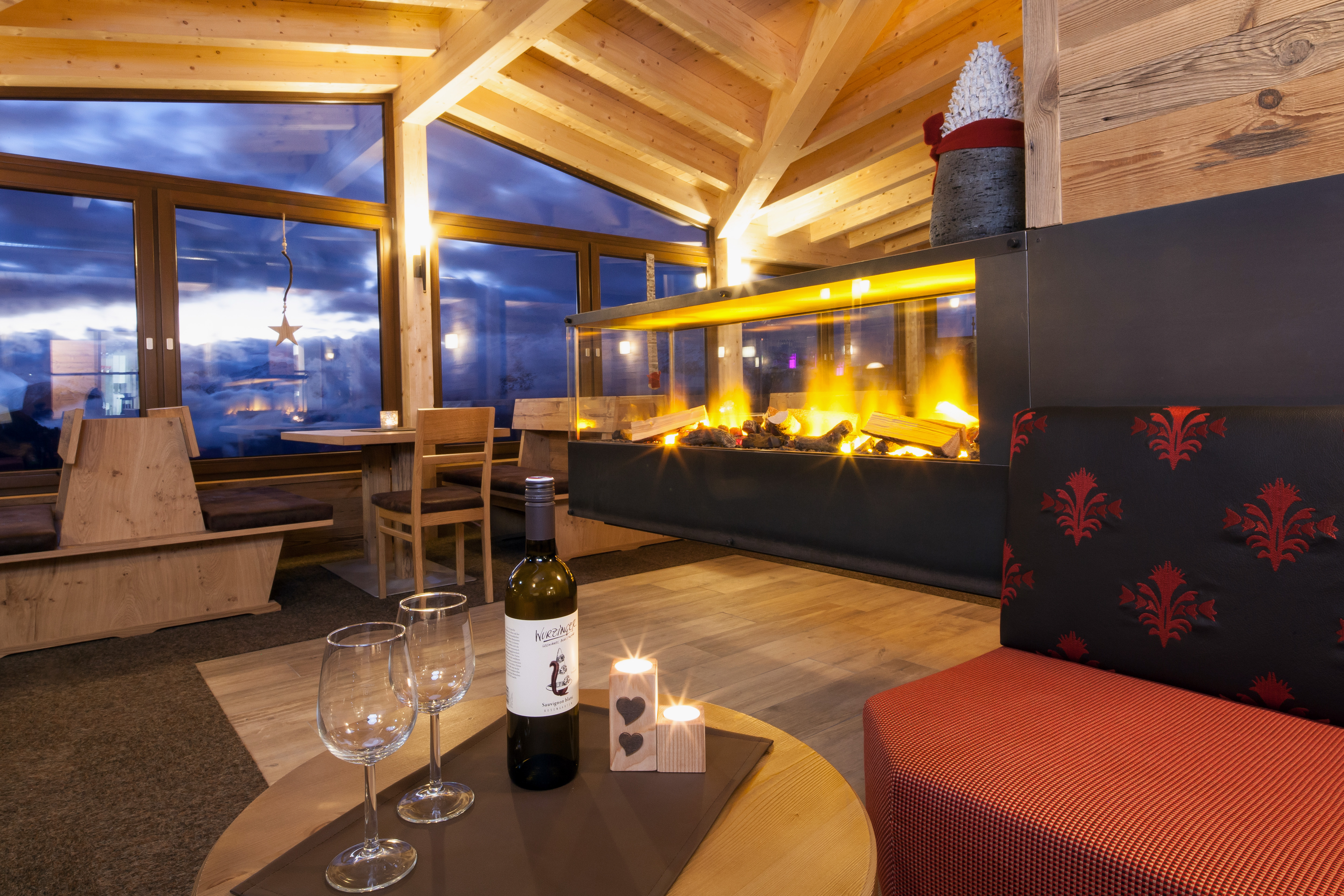 Hotels an der Piste - Preisniveau: moderat - Tirol - Hochzeiger Haus