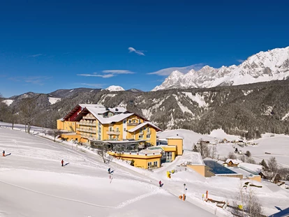 Hotels an der Piste - Skiverleih - Hotel Schütterhof****Schladming/Rohrmoos: Wellness auf 2000 Quadratmeter, Ski-in & Ski-out bei grandiosem Bergpanorama - Hotel Schütterhof GmbH