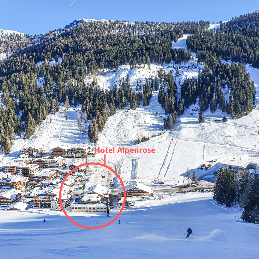 Skihotel: Lage direkt an Piste und 4er-Sessellift - **** Hotel Alpenrose Zauchensee