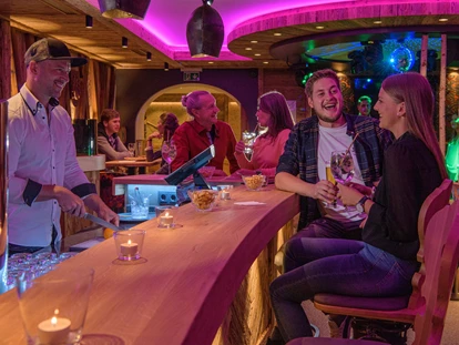 Hotels an der Piste - Skiverleih - Familotel Zauchenseehof