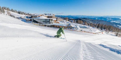 Hotels an der Piste - Skiverleih - Als Erster morgens Schwünge auf frisch präparierten Pisten ziehen - Mountain Resort Feuerberg