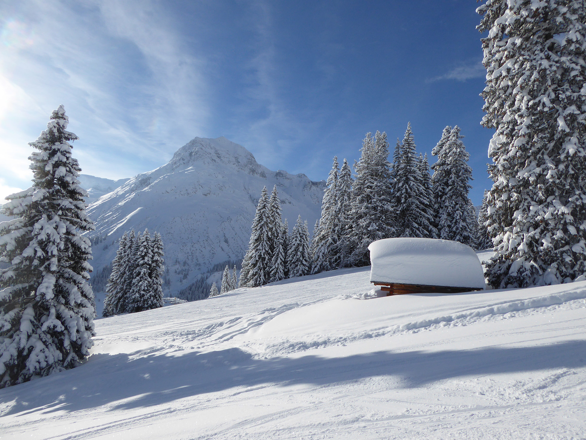 Skihotel: Skiregion Arlberg genießen  - Hotel Jagdhaus Monzabon