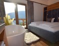 Skihotel: Alpinloft Goldsun Masterbedroom - Chalets & Apartments Wachterhof