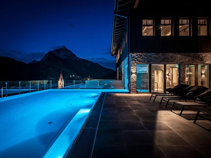 Hotels an der Piste - Mellau - AlpenParks Hotel & Apartment Arlberg