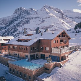 Skihotel: AlpenParks Hotel & Apartment Arlberg