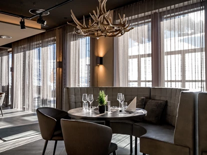 Hotels an der Piste - Mellau - Restaurant - AlpenParks Hotel & Apartment Arlberg