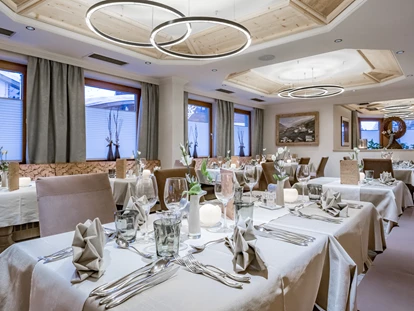 Hotels an der Piste - Skiverleih - Speisesaal - Hotel Regina