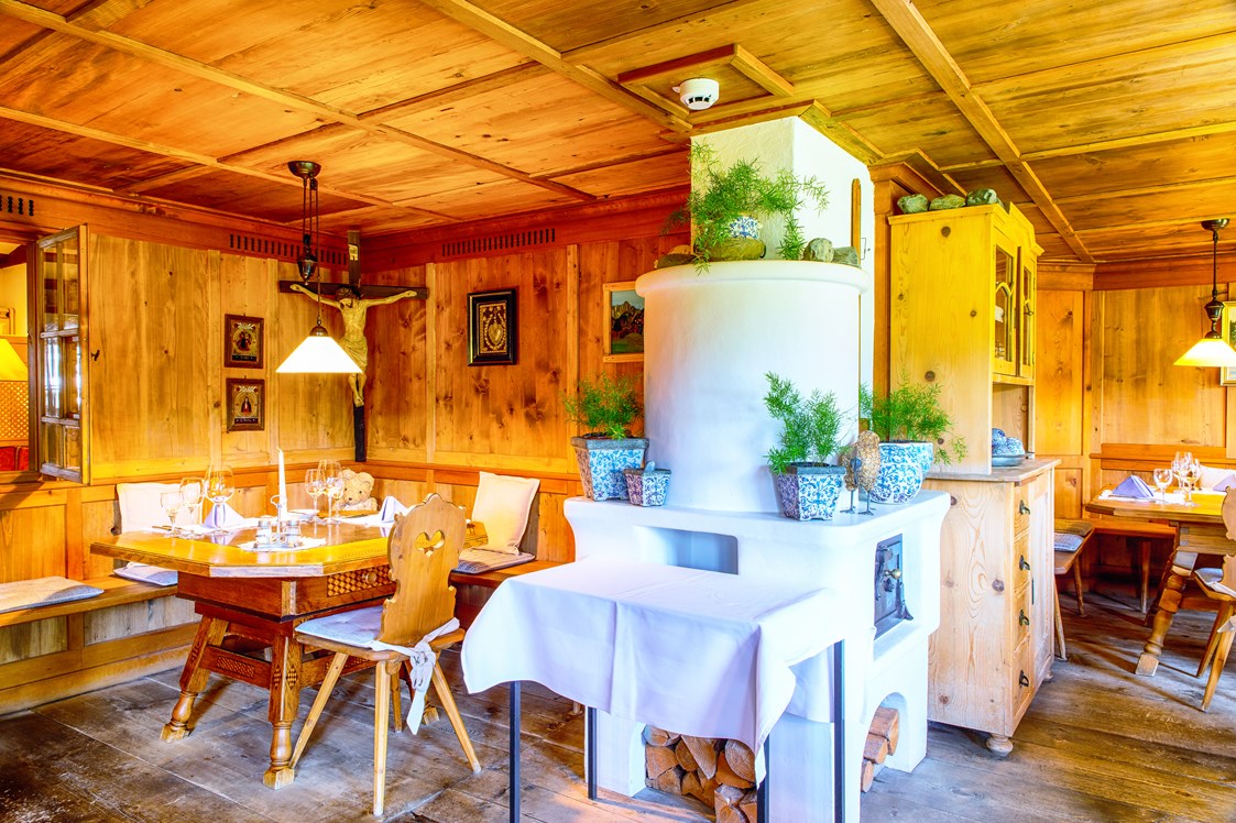 Skihotel: A la carte Restaurant "Alte Walserstube" - Almhof Rupp - das Genießerhotel