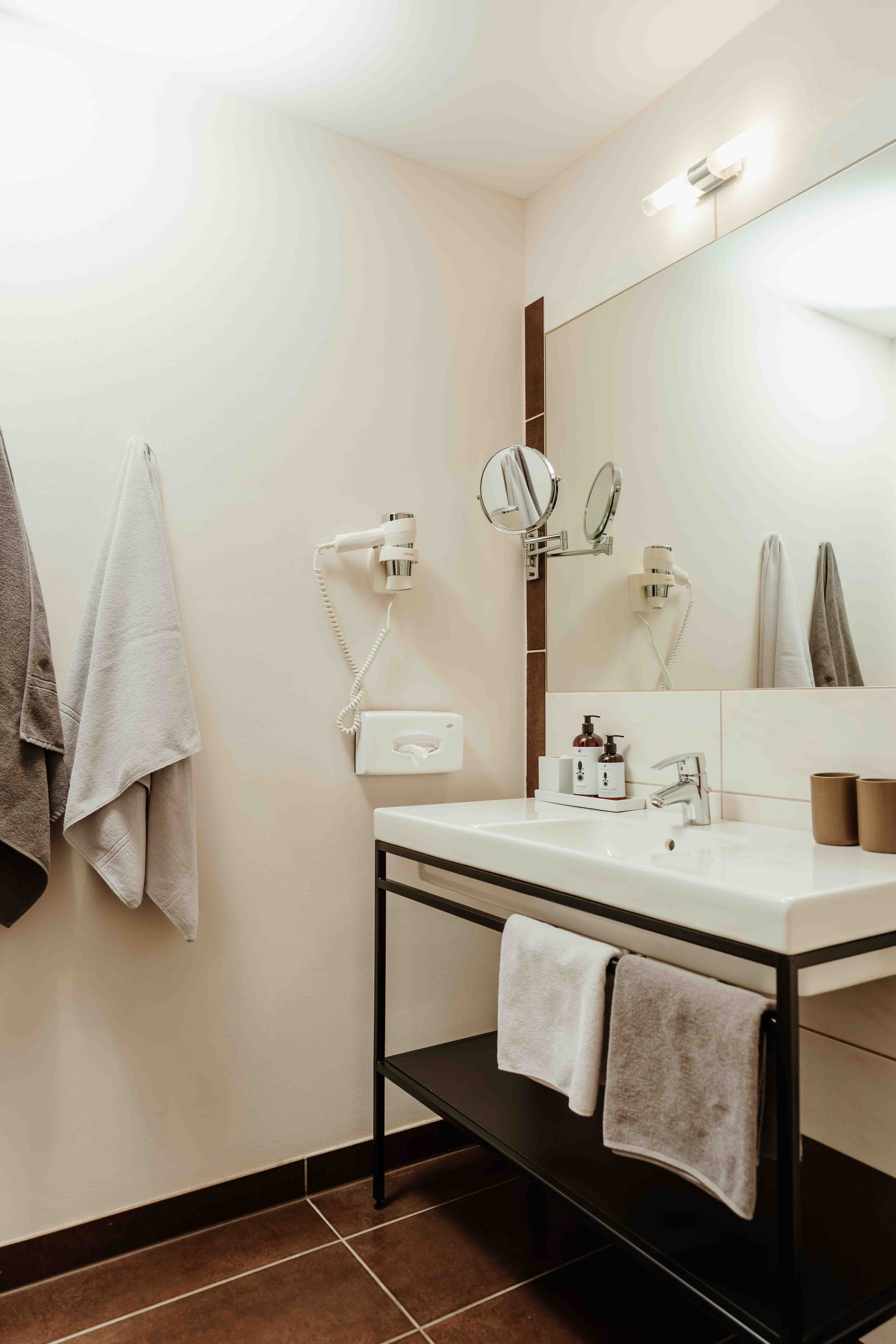 Skihotel: Hotelzimmer - Bad - ARX Boutique Hotel