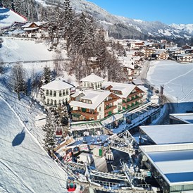 Skihotel: Winteransicht - Wohlfühlhotel KERSCHDORFER - alpine hotel · garni superior · adults only