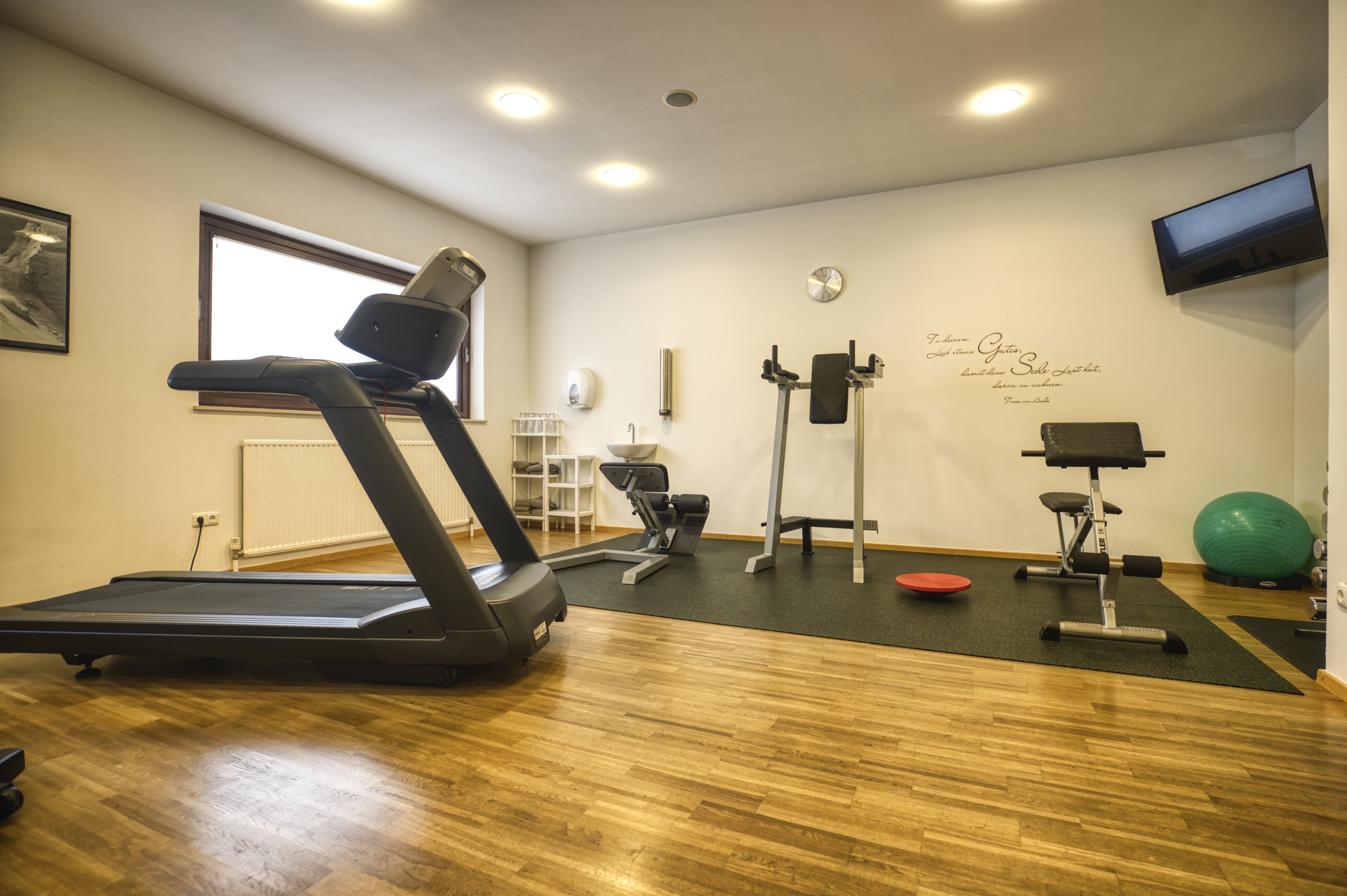 Skihotel: Fitnessraum - Hotel Achentalerhof