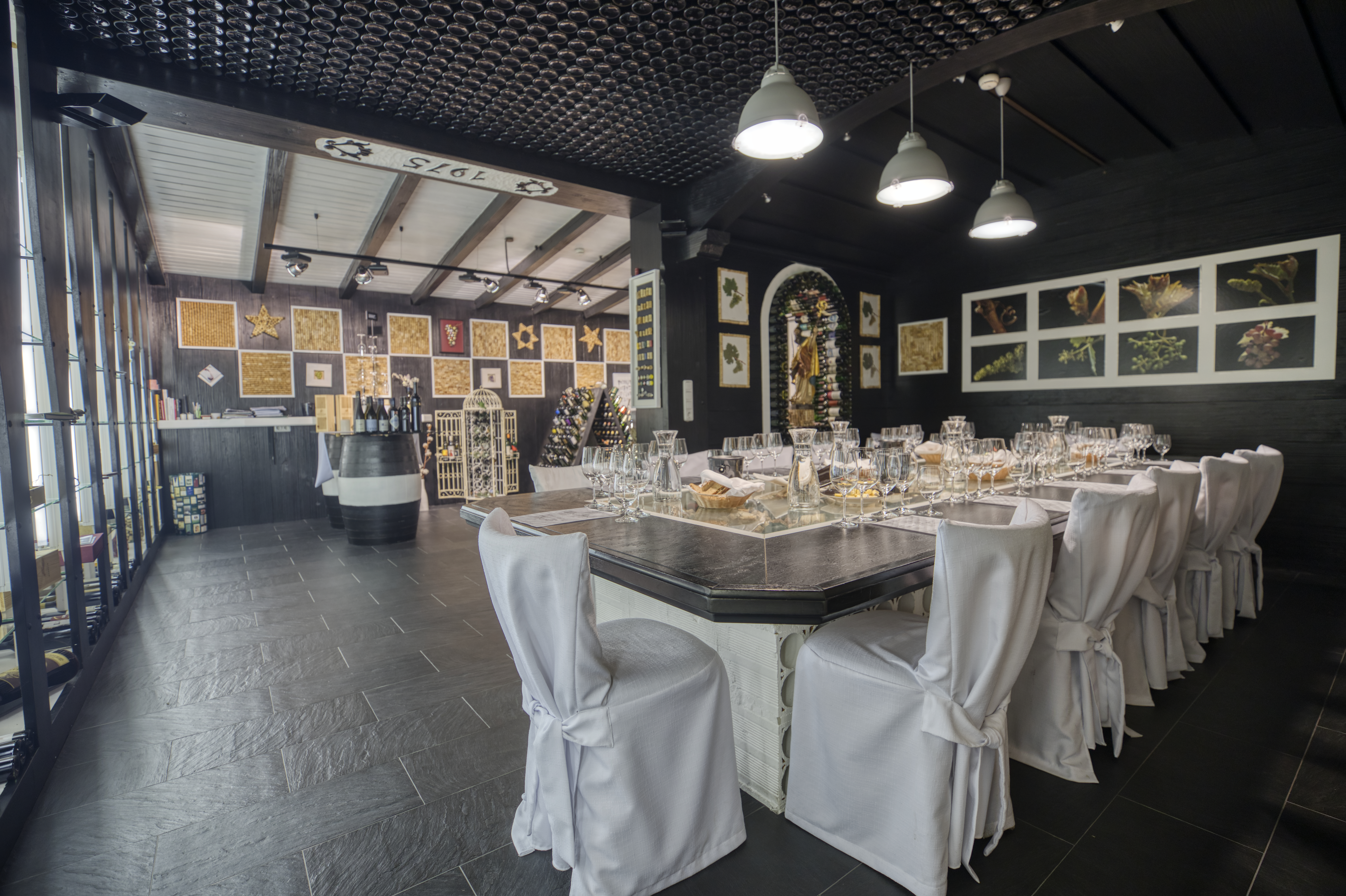 Skihotel: Vinothek - Hotel Achentalerhof - Kulinarik | Restaurant