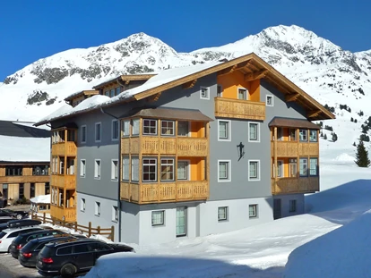 Hotels an der Piste - Skiverleih - Aparthotel Bernhof