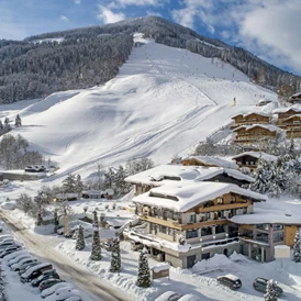 Skihotel: Alps Resorts Saalbach Suites