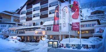 Hotels an der Piste - Skigebiet Serfaus - Fiss - Ladis - Aussenansicht Winter - Romantik & Spa Alpen-Herz